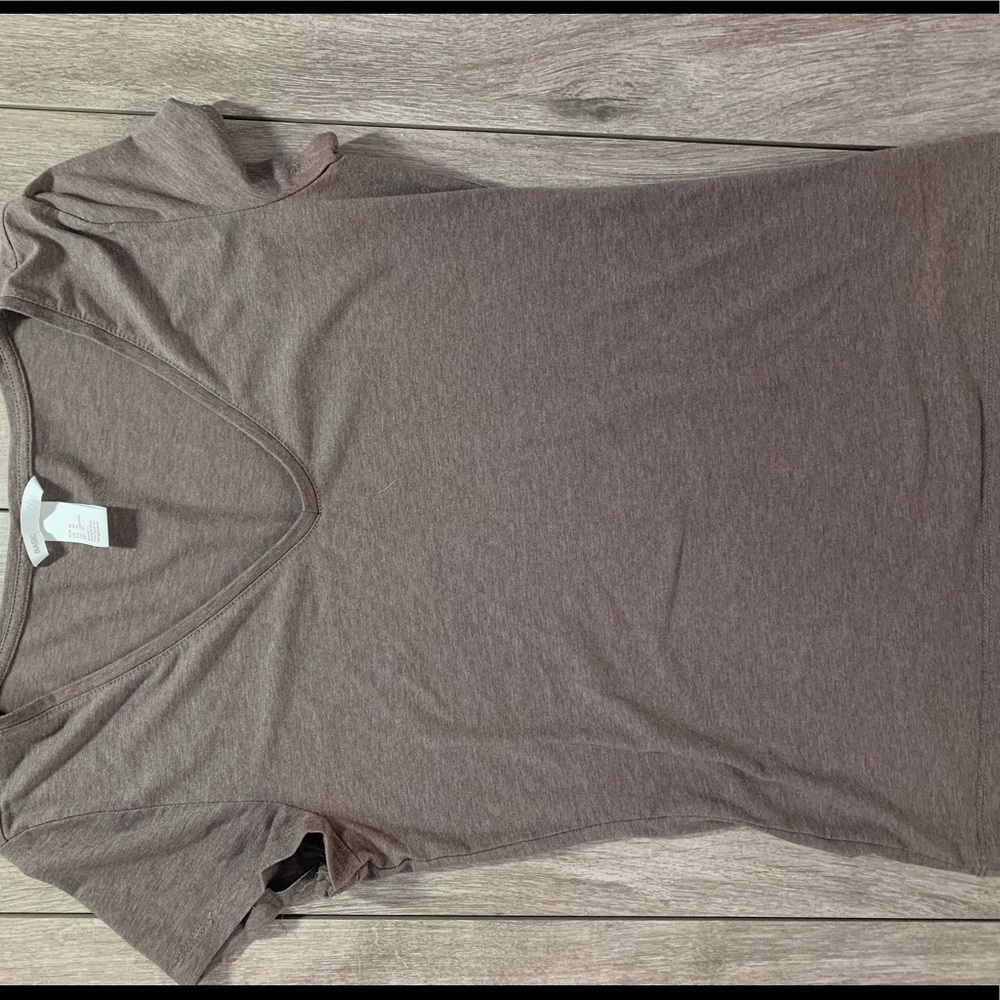 Tan V neck shirt